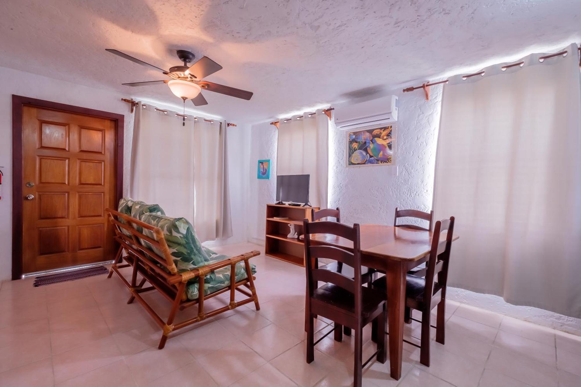Seven Seas Resort Adults Only San Pedro (Ambergris Caye) Exterior foto